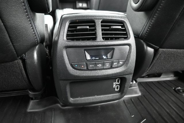 Certified 2021 Honda Pilot Special Edition image 16