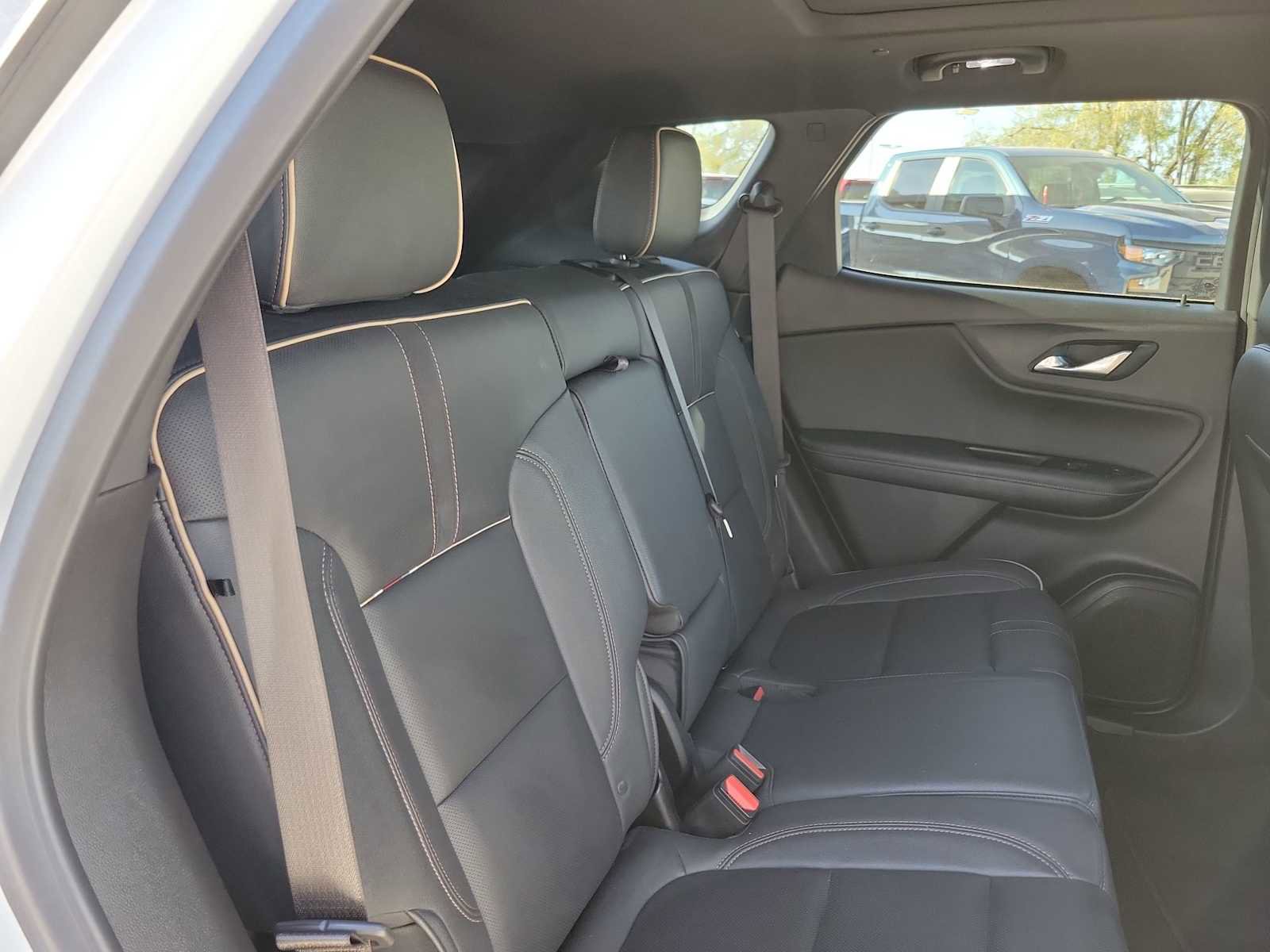 Used 2024 Chevrolet Blazer Premier w/ Enhanced Convenience Package image 13