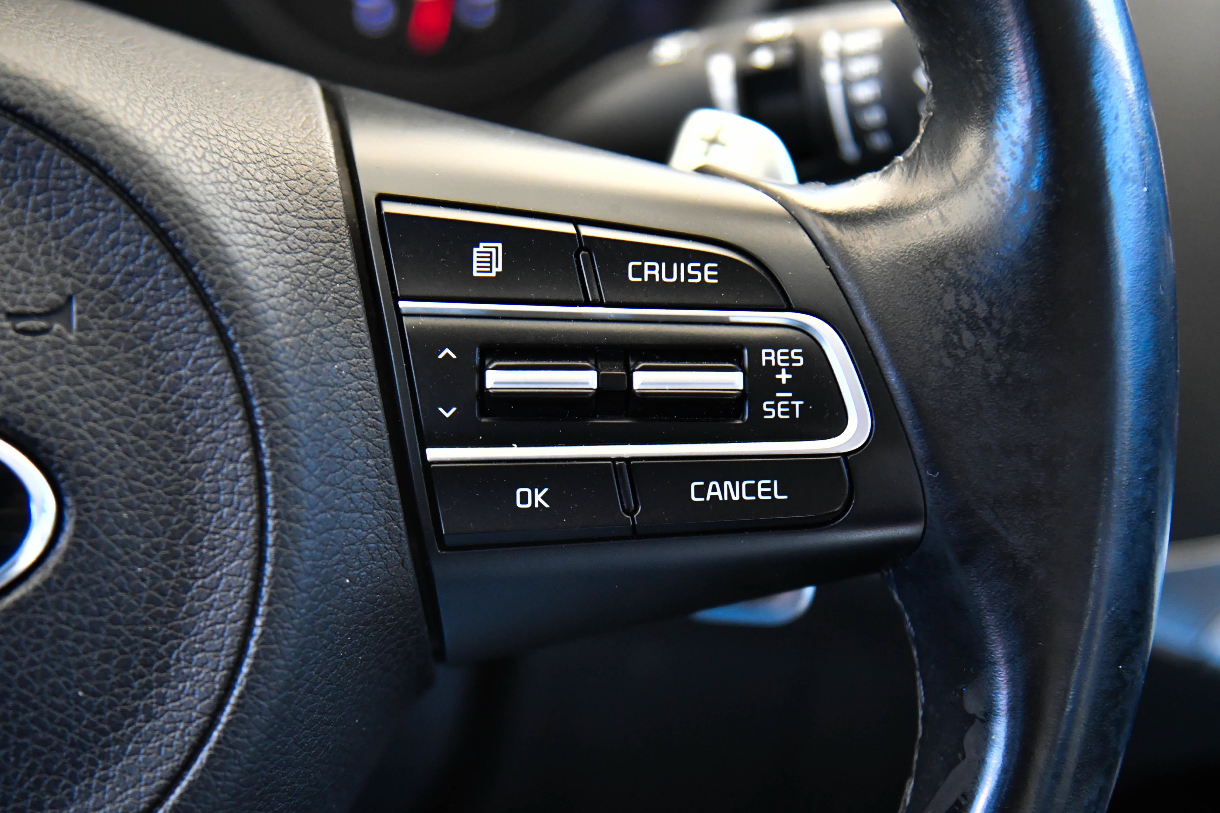 Used 2019 Kia Stinger RWD image 32