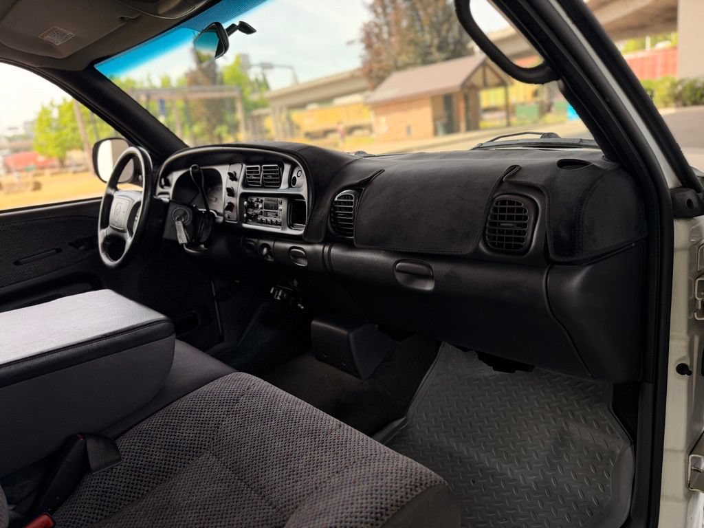 Used 2001 Dodge Ram 1500 Truck 2WD Quad Cab image 38