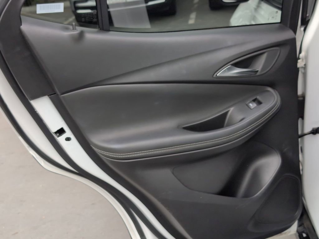 Used 2024 Buick Encore GX Sport Touring image 27