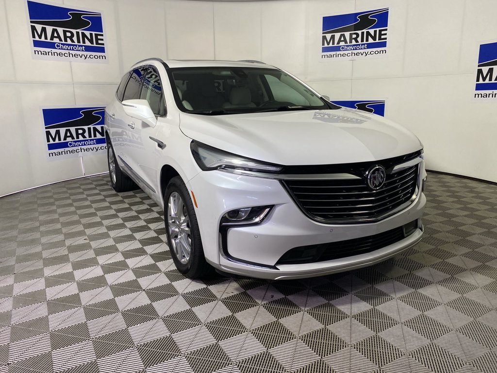 Used 2024 Buick Enclave Essence w/ Experience Buick Package FWD image 1