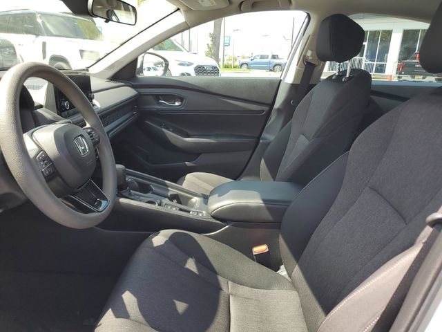 Used 2023 Honda Accord EX image 17