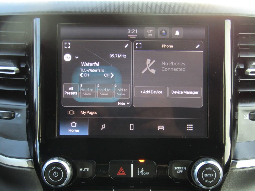 Used 2025 RAM 1500 Big Horn image 26