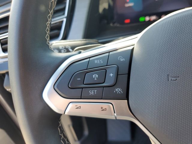 Certified 2025 Volkswagen Atlas Cross Sport SE image 26