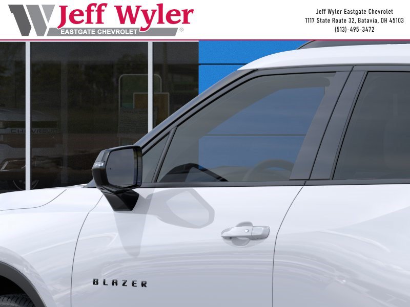 New 2026 Chevrolet Blazer LT w/ Midnight/Sport Edition FWD image 13