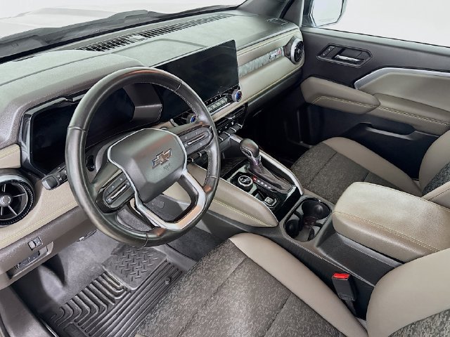 Used 2024 Chevrolet Colorado ZR2 AWD/4WD image 11