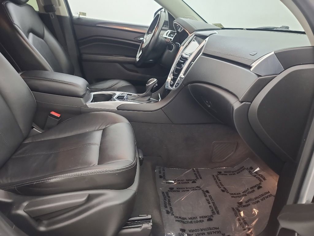 Used 2015 Cadillac SRX FWD image 15