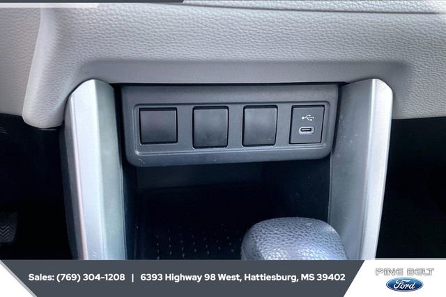 Used 2023 Toyota Corolla Cross L image 22