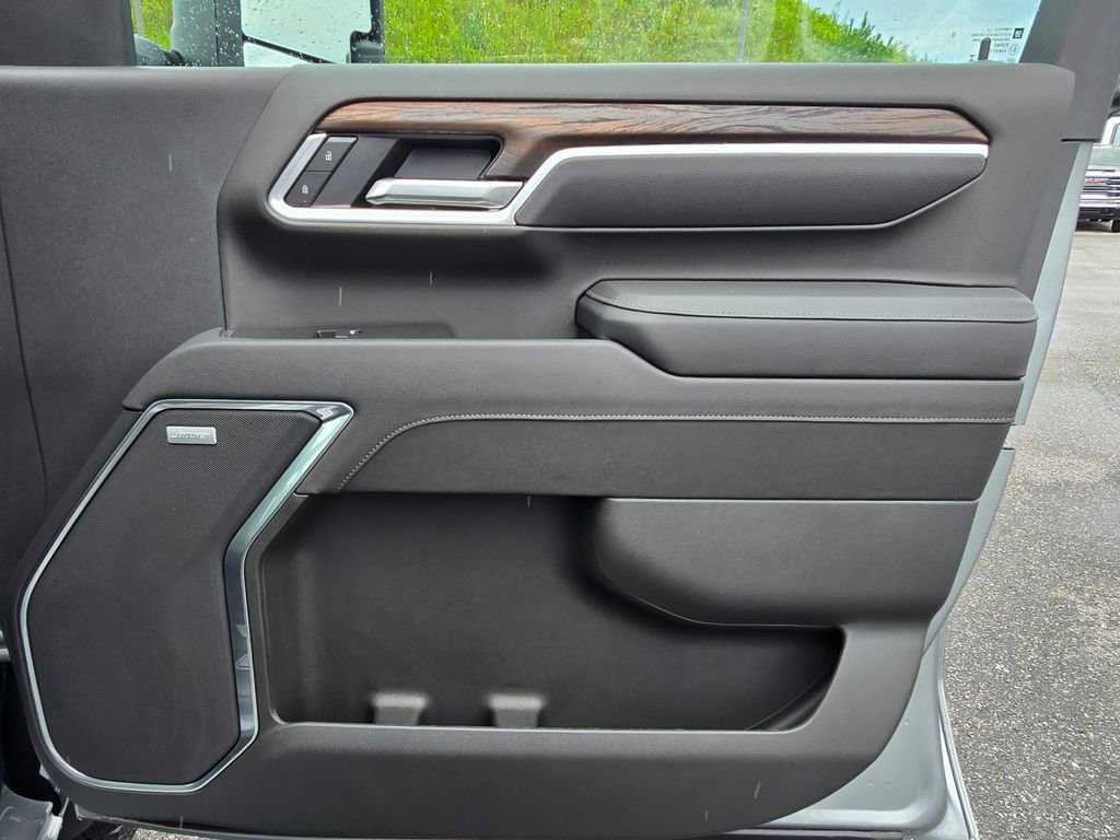 New 2025 GMC Sierra 2500 SLT image 36