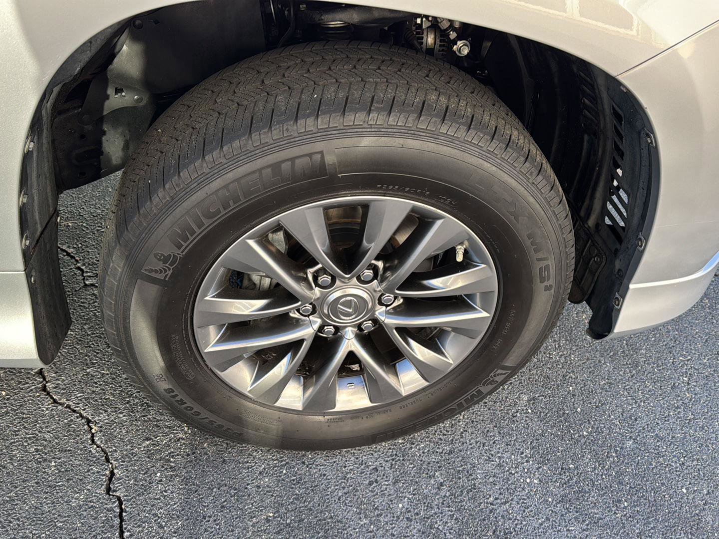 Used 2018 Lexus GX 460 Luxury image 36