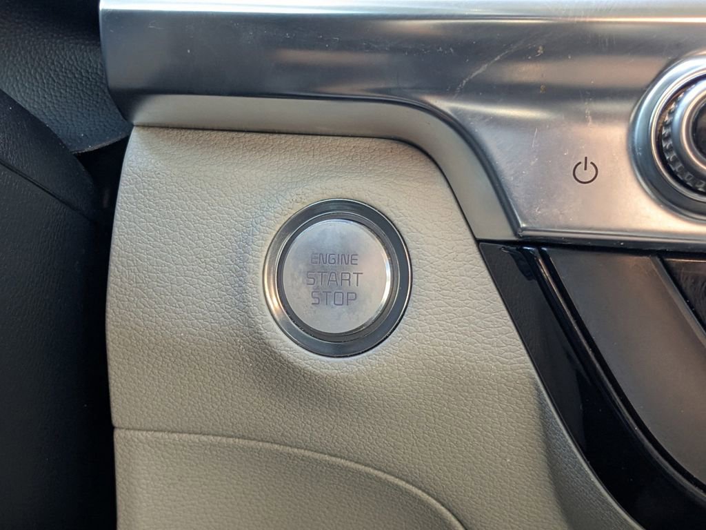 Used 2022 Kia Telluride EX w/ EX Premium Package FWD image 29