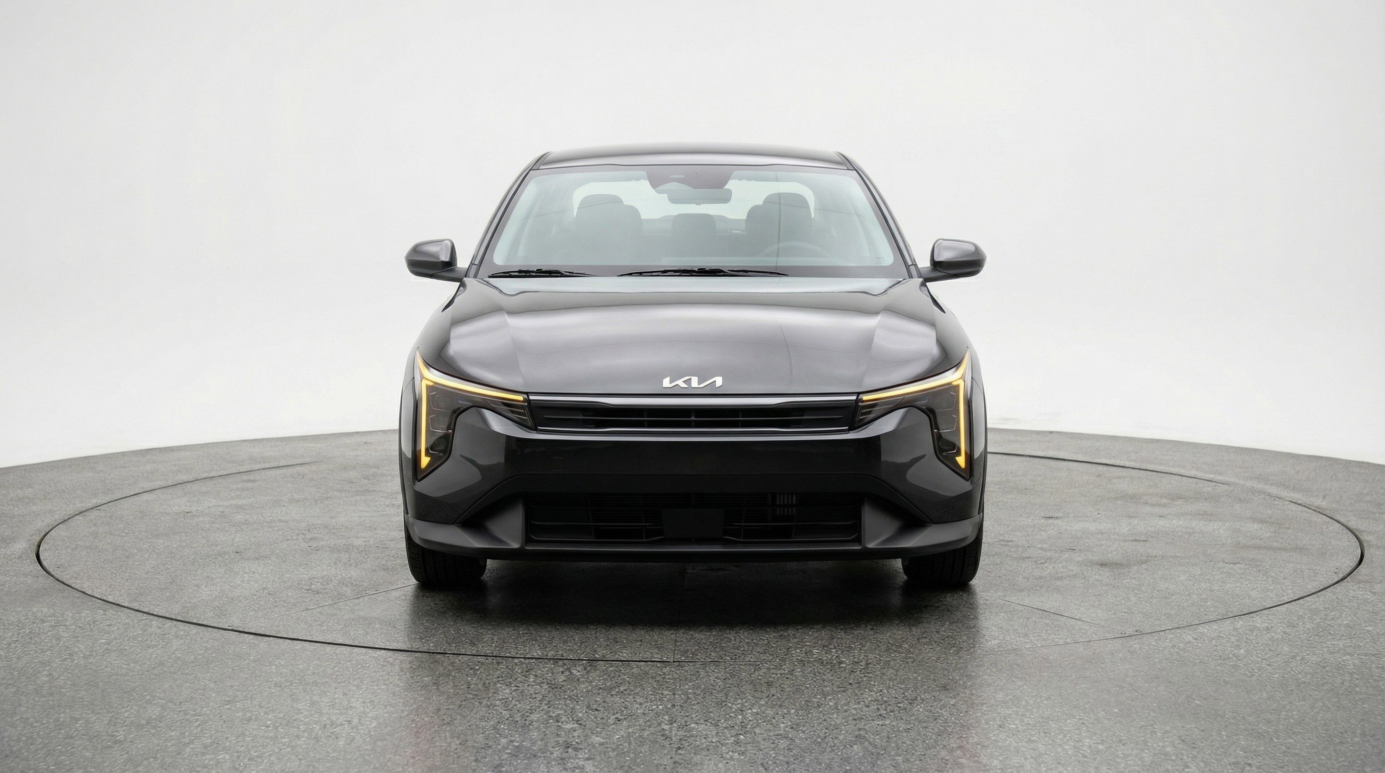 Used 2025 Kia K4 FWD image 2
