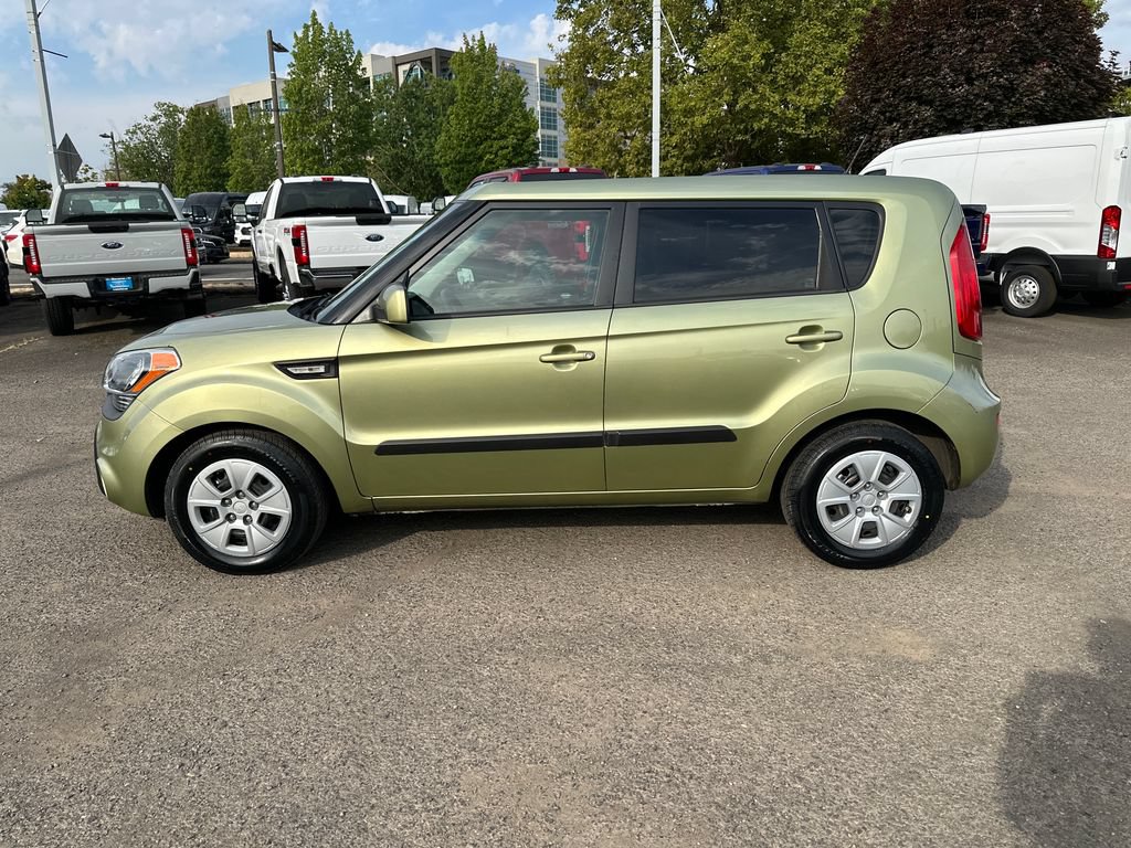 Used 2012 Kia Soul FWD image 3
