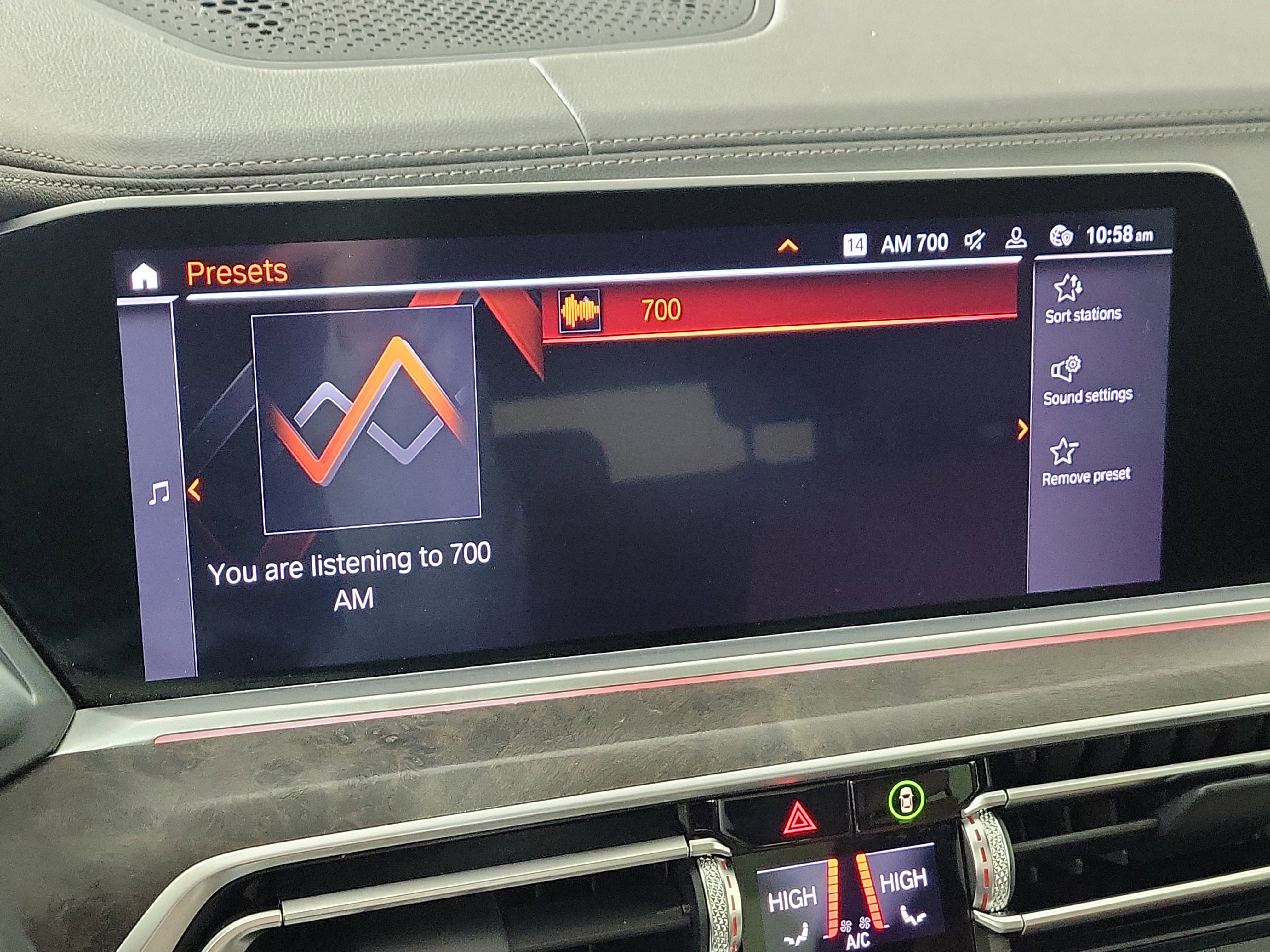 Used 2021 BMW X5 xDrive40i w/ Premium Package image 17