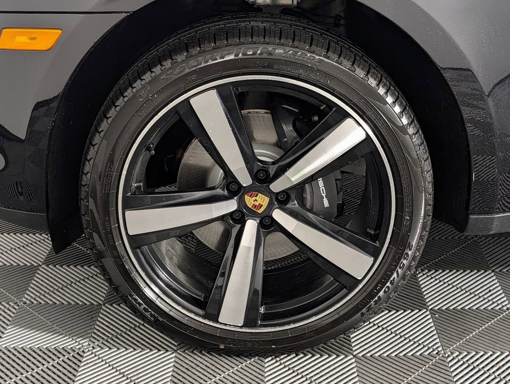 New 2026 Porsche Macan image 11