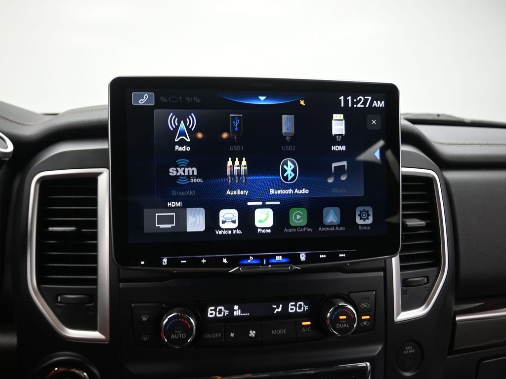 Used 2019 Nissan Titan SL w/ Midnight Edition image 13