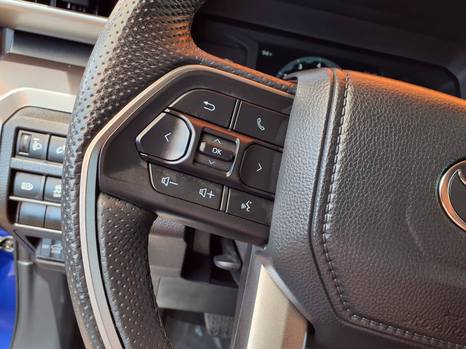 Certified 2024 Toyota Tacoma SR5 AWD/4WD image 20