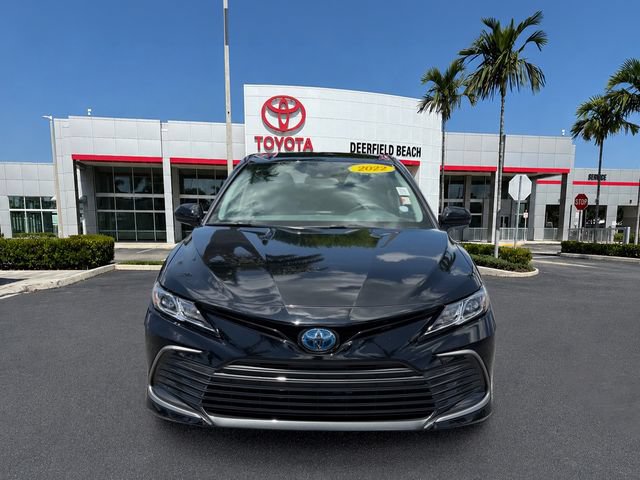 Used 2022 Toyota Camry LE FWD image 2