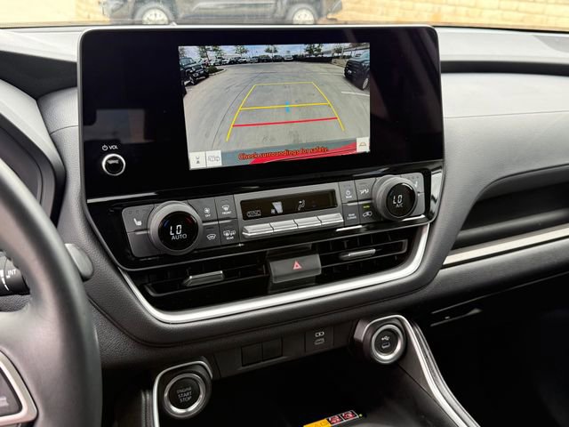 Used 2025 Toyota Grand Highlander FWD image 18