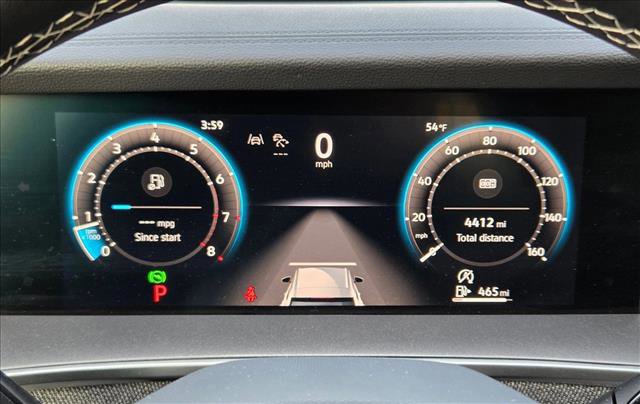 Used 2025 Volkswagen Tiguan S image 11