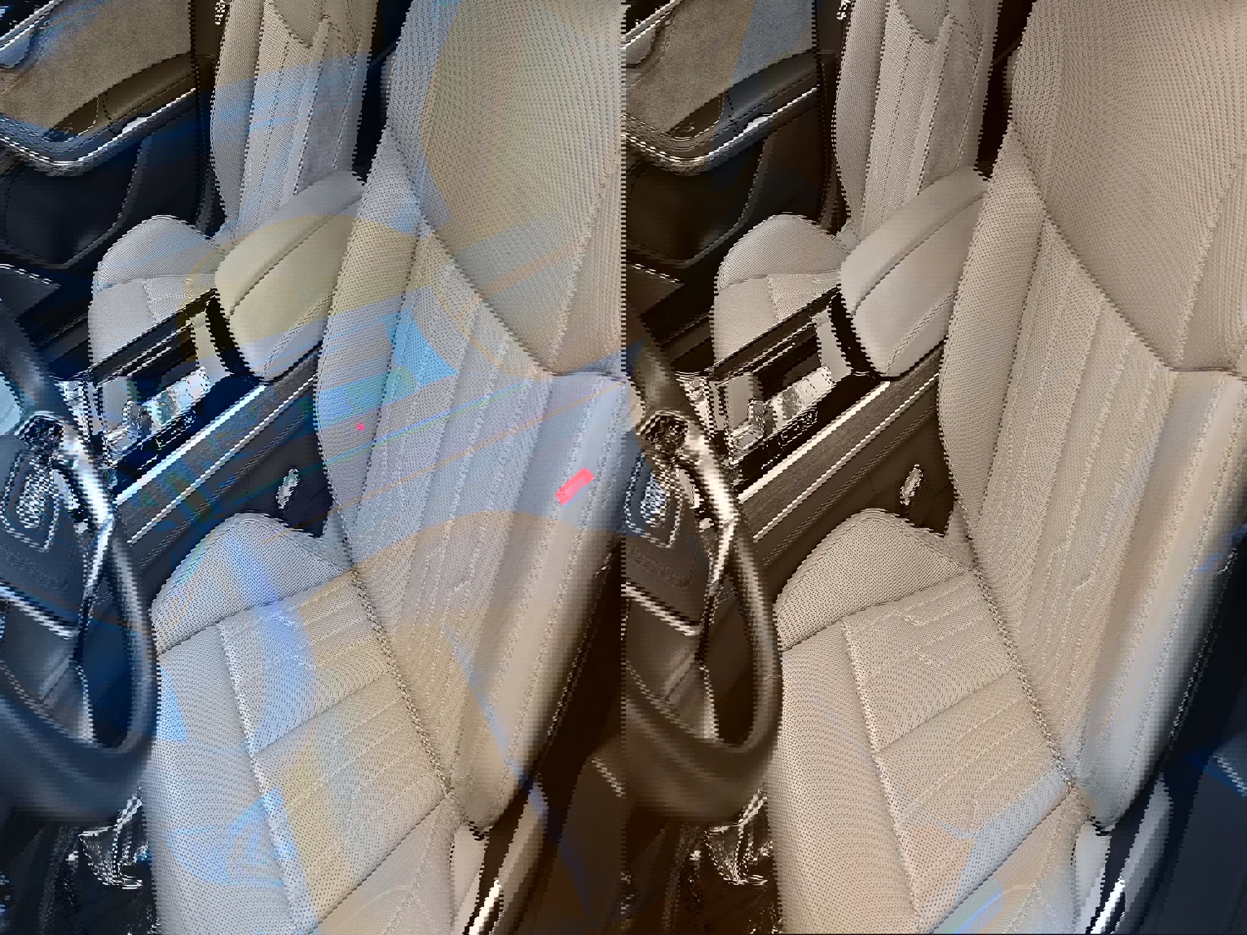 Used 2021 Audi A8 L 4.0T image 15