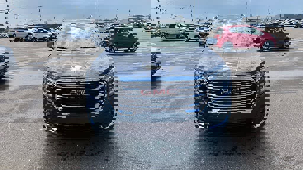 Used 2022 GMC Terrain SLT w/ LPO, Floor Liner Package video 2