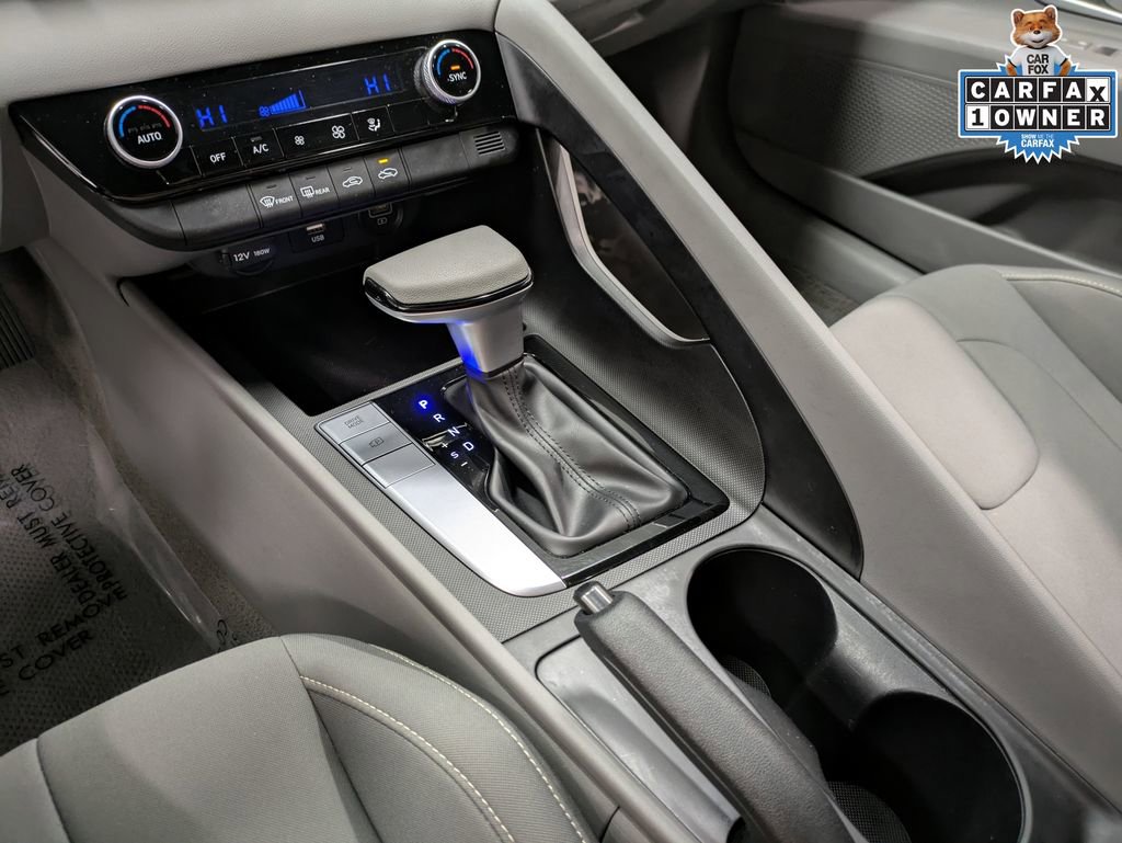 Used 2023 Hyundai Elantra SEL image 14