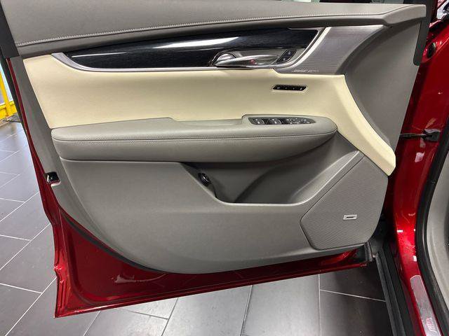 Certified 2023 Cadillac XT6 Premium Luxury w/ Technology Package FWD image 68