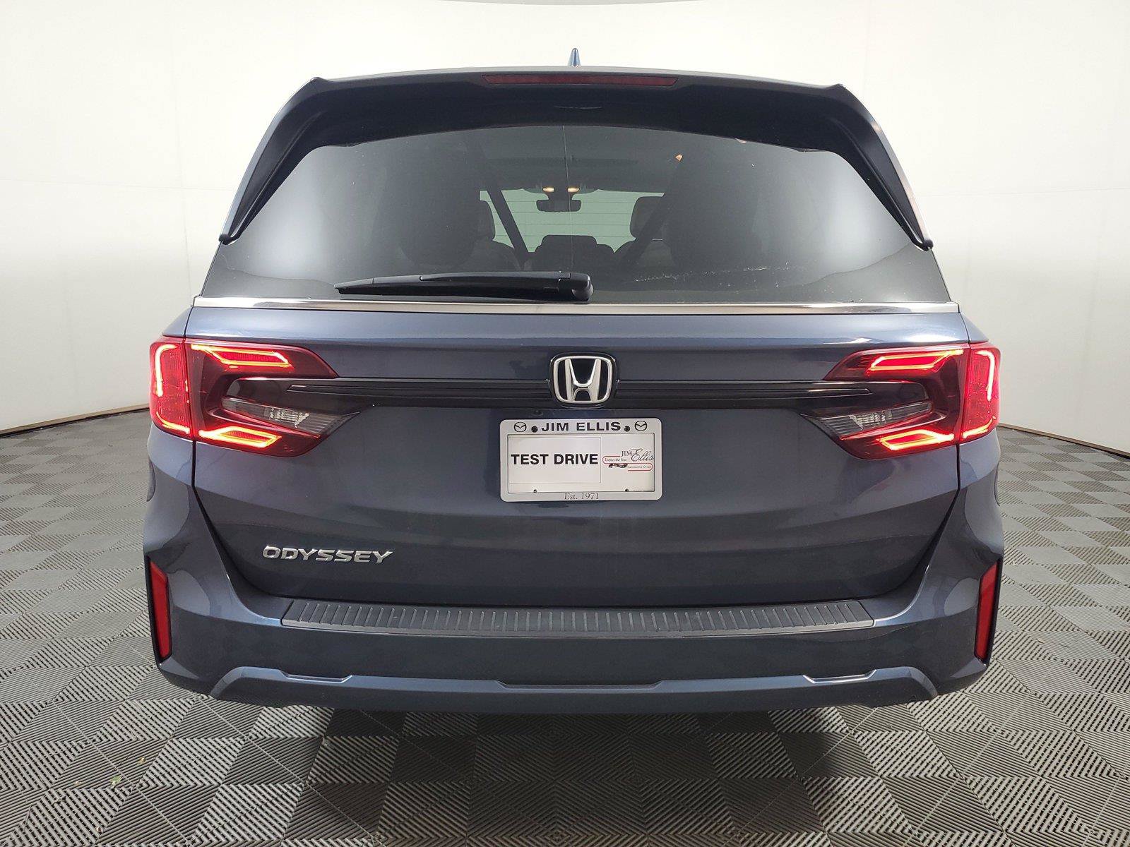 Used 2025 Honda Odyssey EX-L image 5