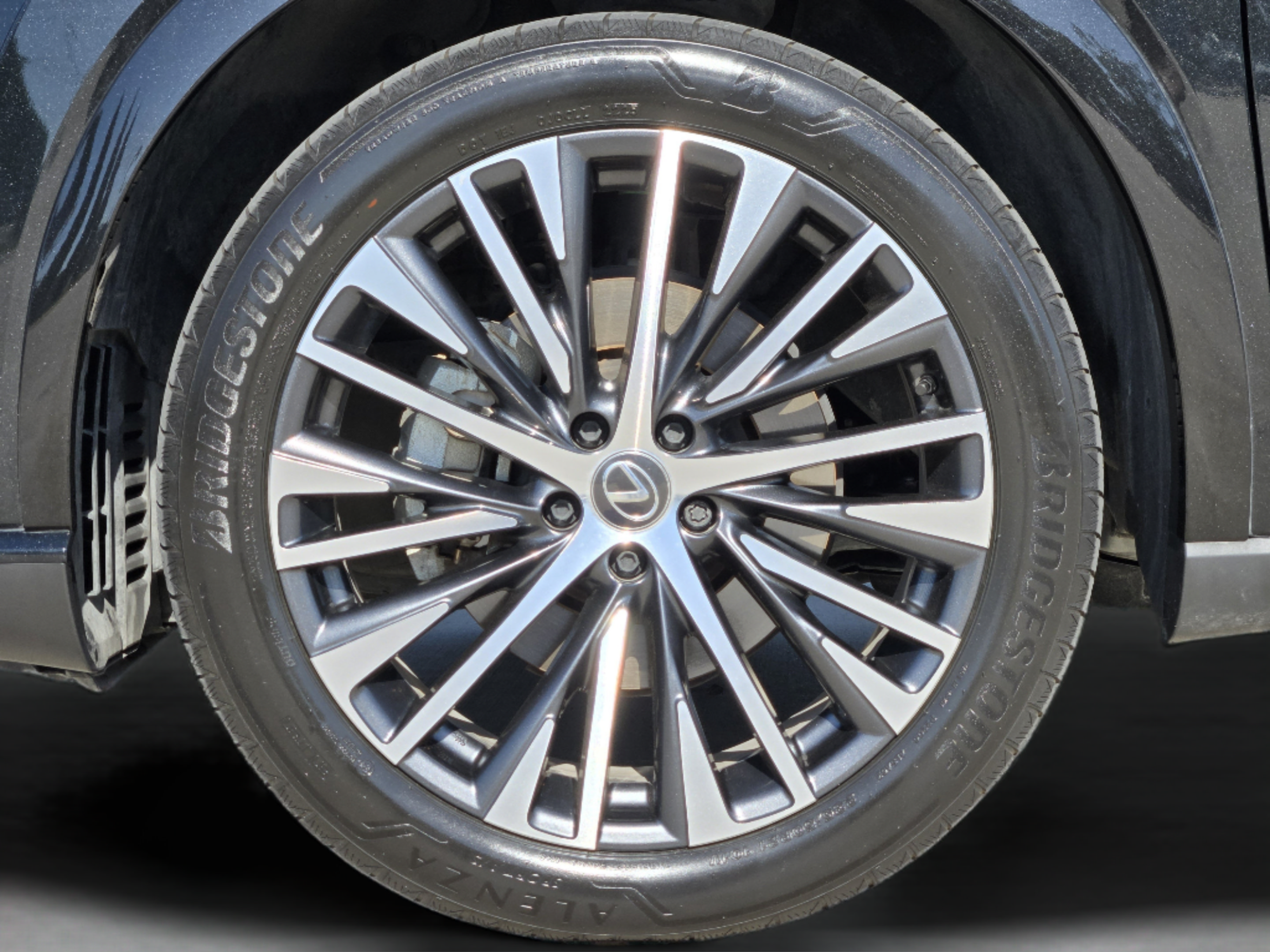 Certified 2025 Lexus RX 350 Premium Plus w/ Accessory Package (Z1) FWD image 37