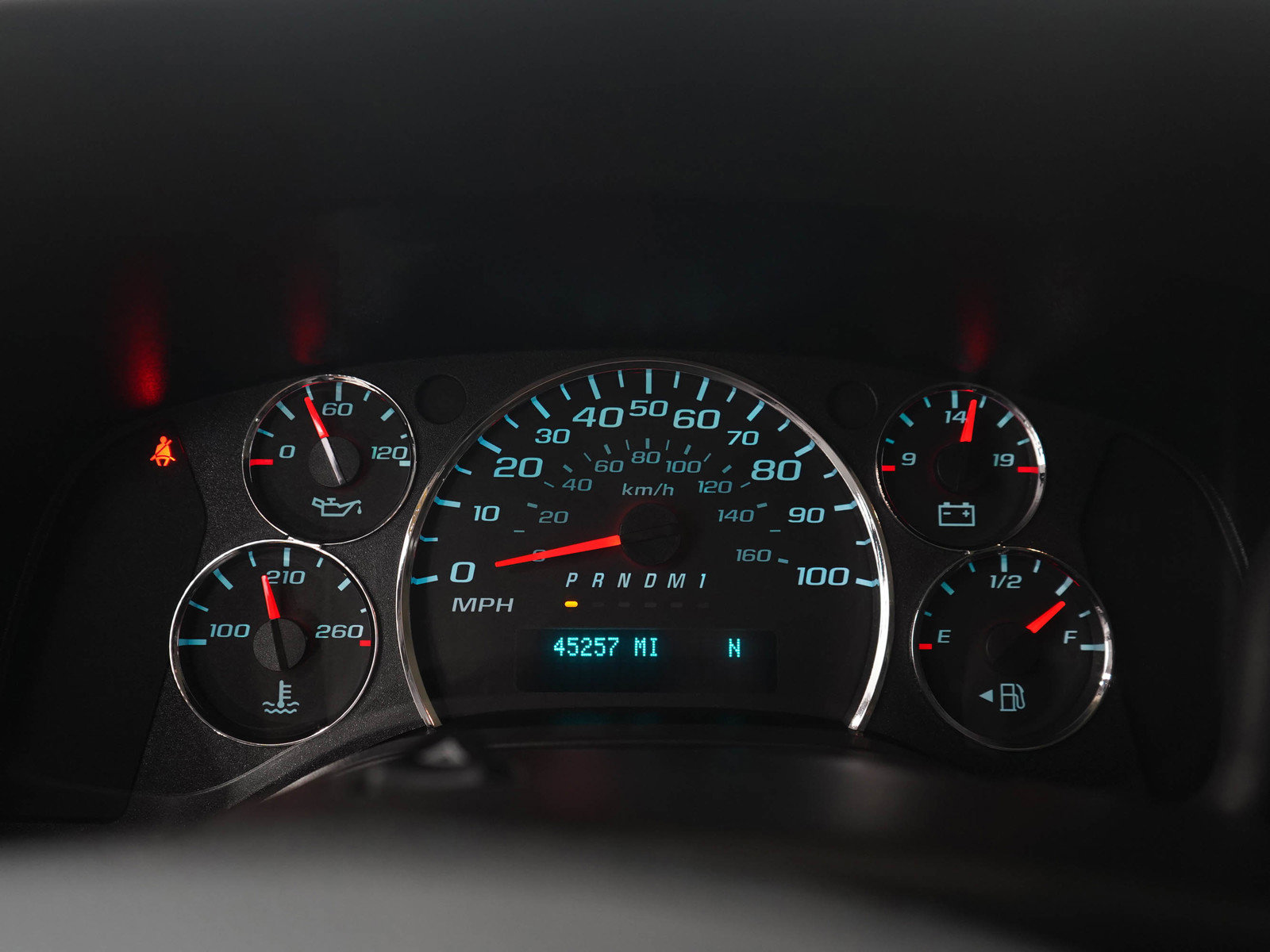Used 2025 Chevrolet Express 3500 LT w/ LT Preferred Equipment Group RWD image 23