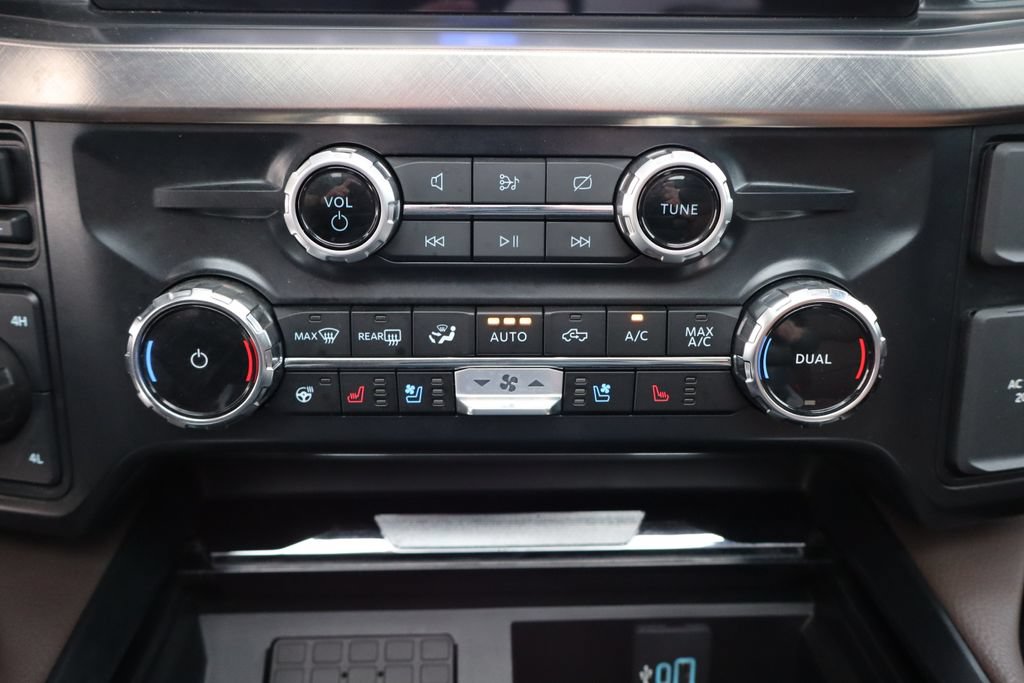 Used 2024 Ford F250 King Ranch w/ Chrome Package AWD/4WD image 11