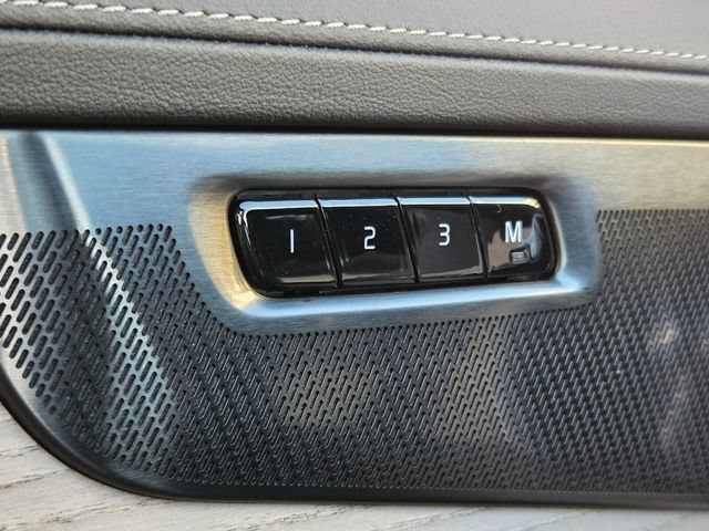 New 2026 Volvo XC90 B6 Plus AWD/4WD image 26