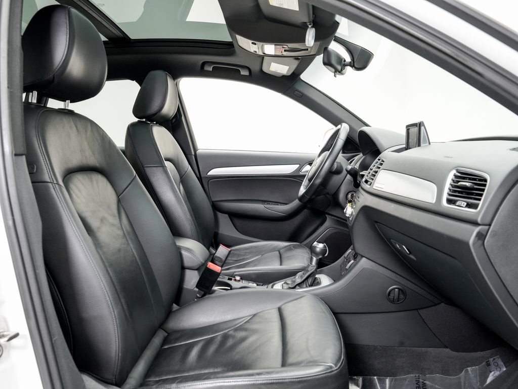 Used 2018 Audi Q3 2.0T Premium image 23