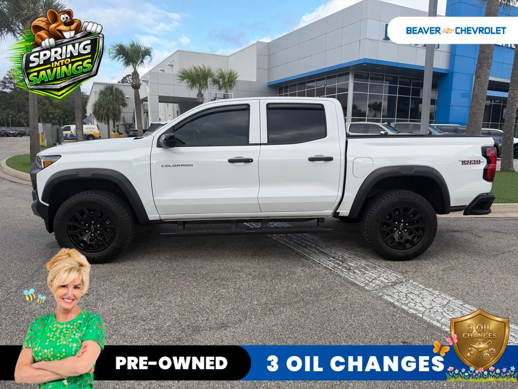 Used 2023 Chevrolet Colorado Trail Boss w/ Technology Package AWD/4WD image 7