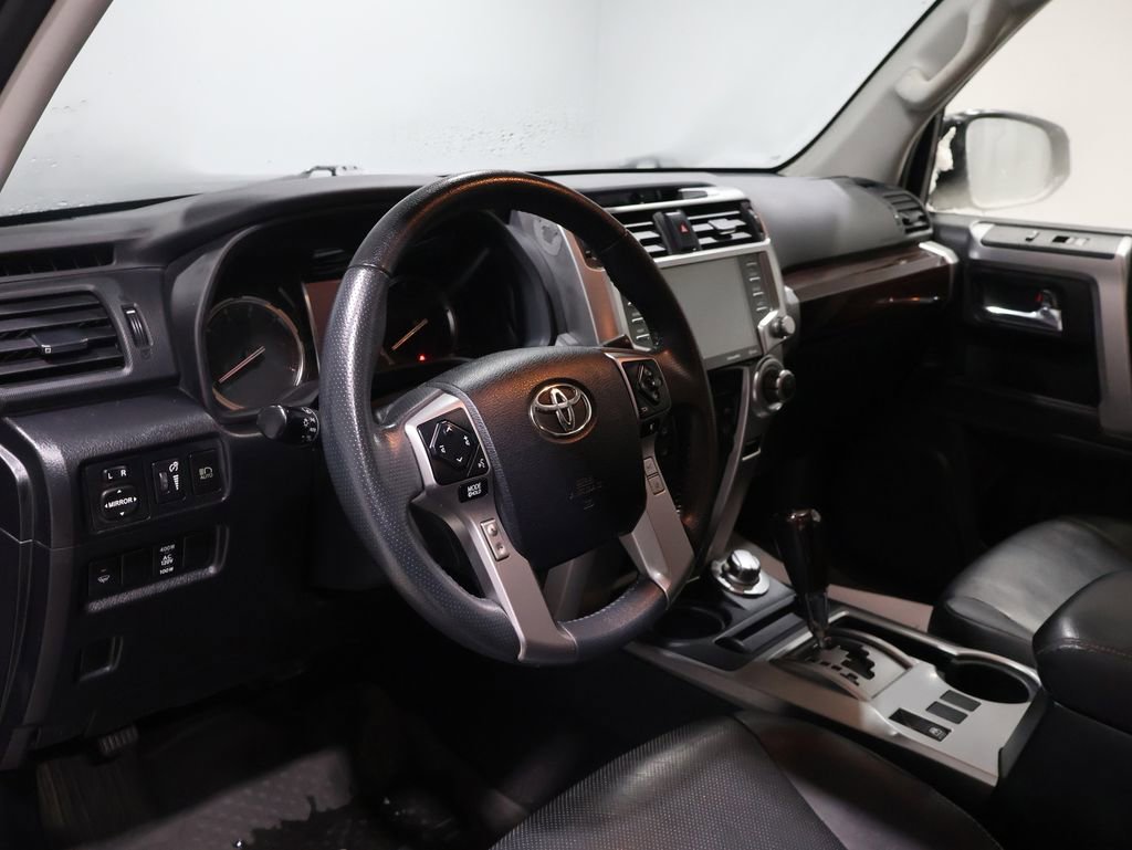 Used 2021 Toyota 4Runner Limited image 24