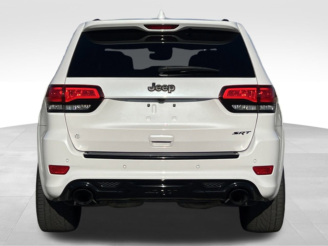 Used 2020 Jeep Grand Cherokee SRT image 34