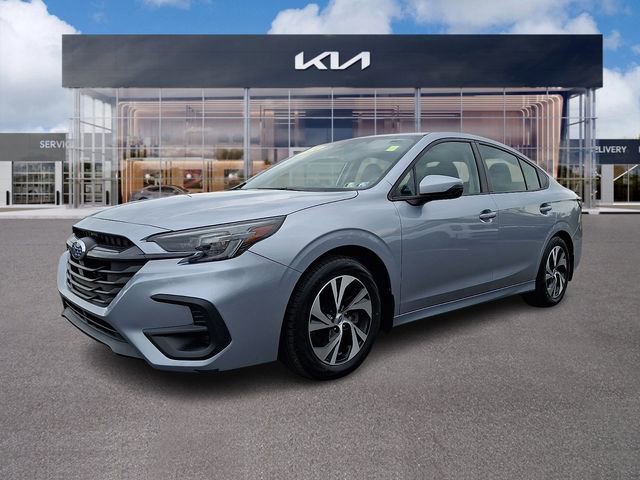 Used 2024 Subaru Legacy Premium AWD/4WD image 3