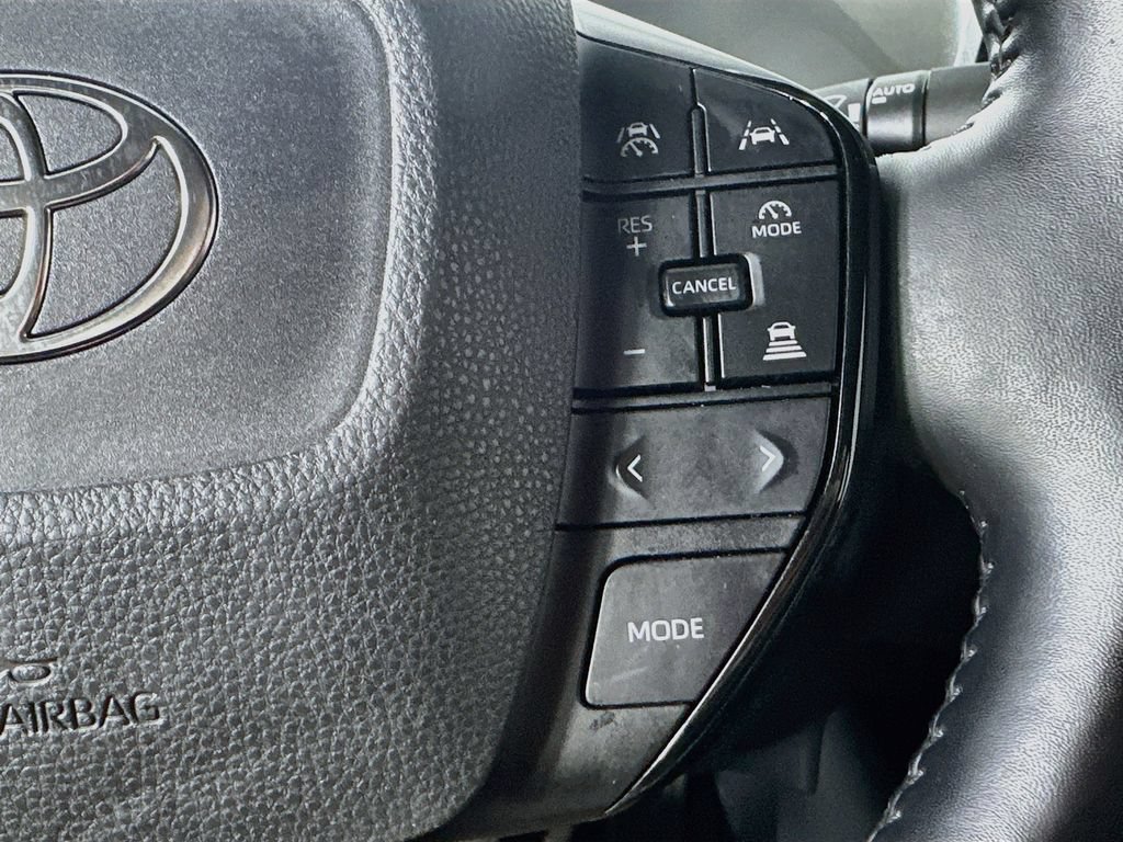 Used 2023 Toyota Prius XLE FWD image 25