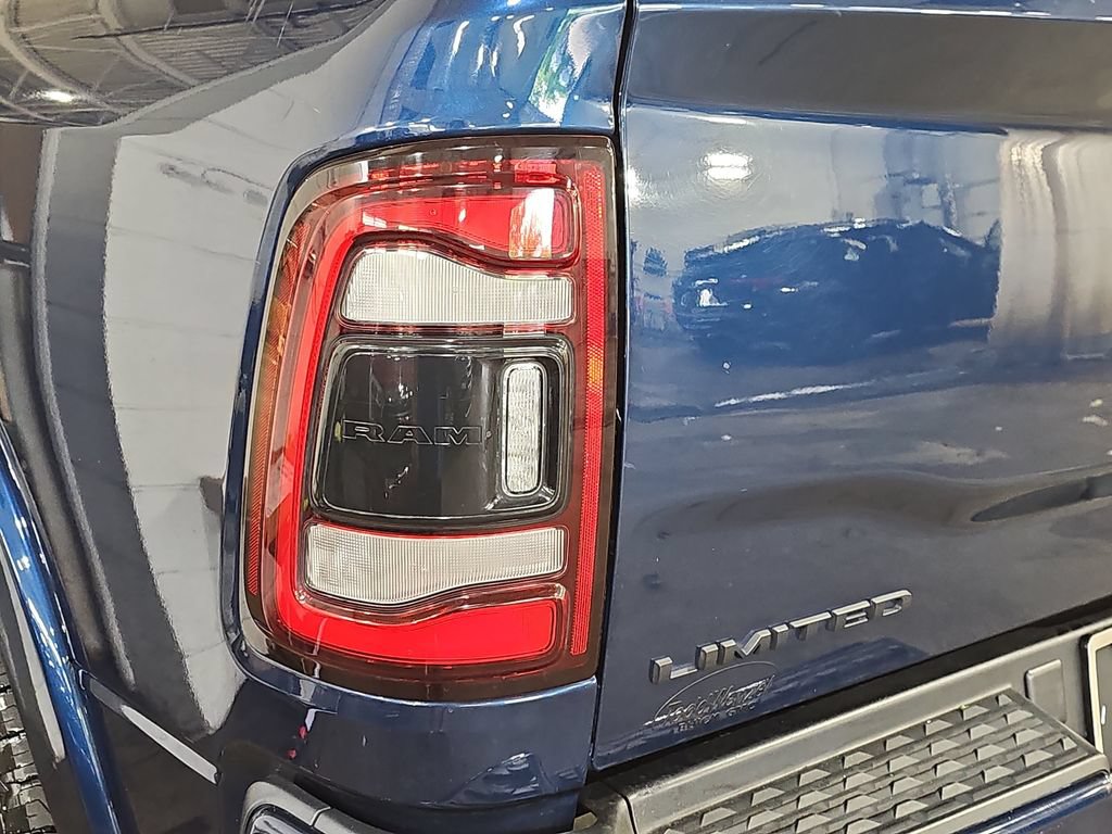 Used 2022 RAM 2500 Limited w/ Night Edition AWD/4WD image 40