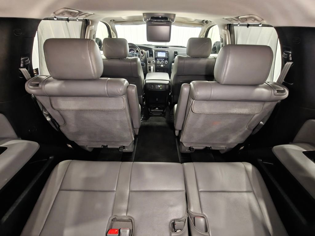 Used 2017 Toyota Sequoia Limited w/ Safety & Convenience Package AWD/4WD image 36