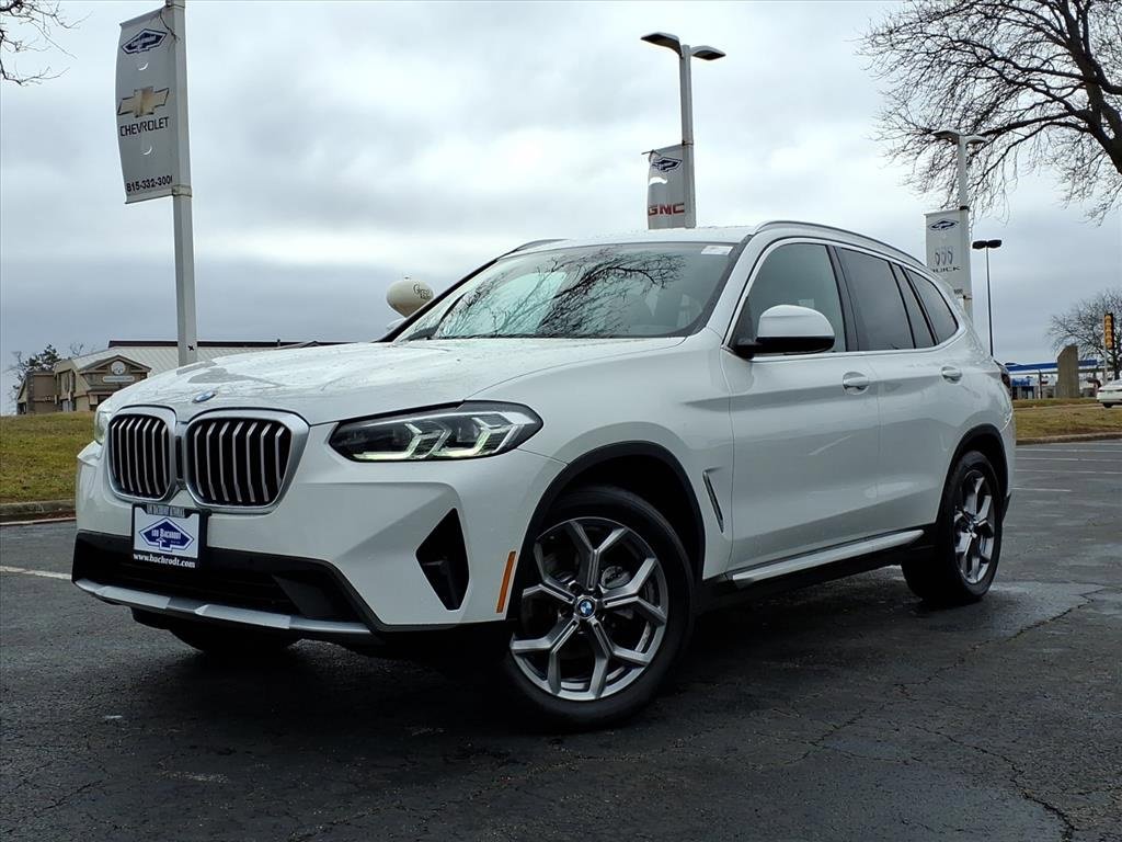 Used 2024 BMW X3 xDrive30i w/ Convenience Package image 3