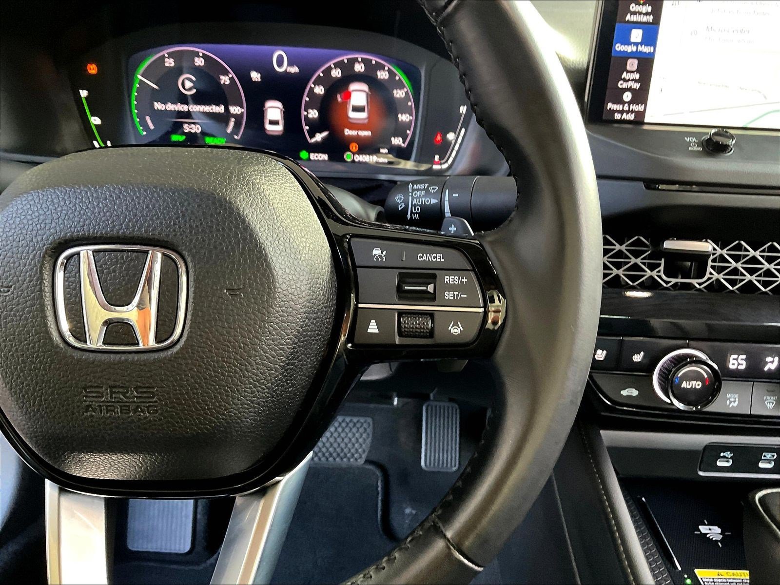 Used 2024 Honda Accord Touring image 12