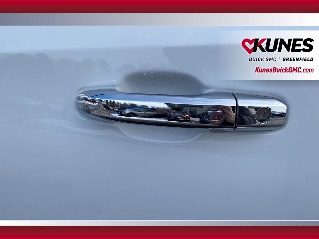 Used 2024 GMC Sierra 1500 SLT w/ SLT Premium Package image 15