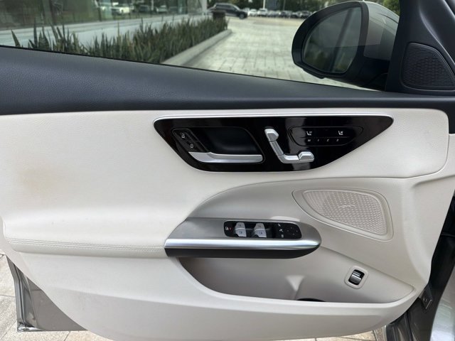 Used 2024 Mercedes-Benz C 300 Sedan image 8