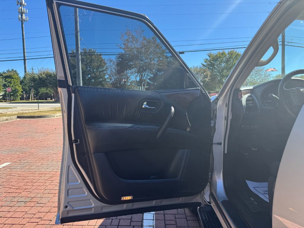 Used 2019 Nissan Armada SL w/ Premium Package image 7