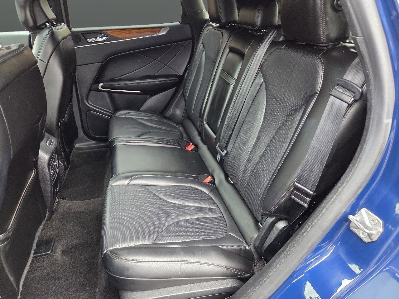 Used 2019 Lincoln MKC Reserve w/ MKC Climate Package image 13