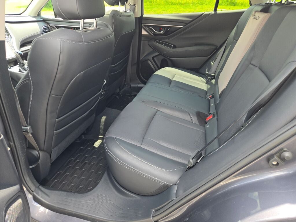 Used 2024 Subaru Outback Limited XT AWD/4WD image 18