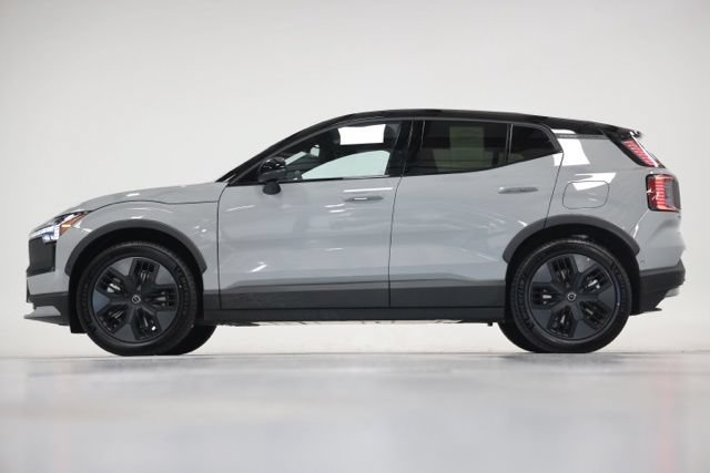 Used 2026 Volvo EX30 Cross Country Ultra w/ Protection Package Premier AWD/4WD image 9